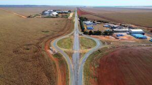 Rotatória inacabada na MS-306 preocupa motoristas após sequência de acidentes